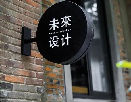 滚动灯箱的身影，真的到处都能看到！