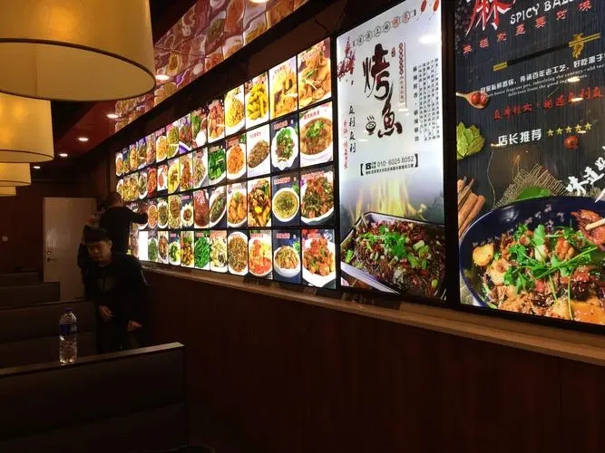 成都广告公司导视牌制作常见的材料有哪些？