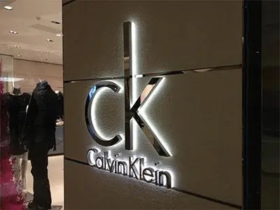 成都广告公司说莫忽视广告牌图案香蕉视频一级片
